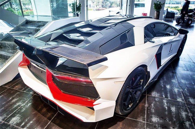สปอยเลอร์ท้าย Carbon Fiber LAMBORGHINI Aventador LP700 Coupe ทรง DarwinPRO (Roadster BKSS)