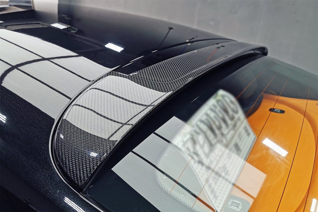 สปอยเลอร์หลังคา Carbon Fiber Rolls-Royce Wraith Facelift ทรง DarwinPRO (Wraith BKSS)