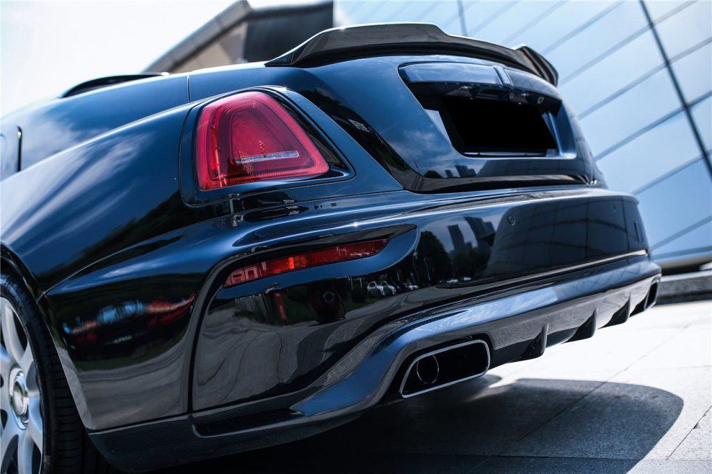 กันชนหลัง Carbon Fiber Rolls-Royce Wraith Dawn ทรง DarwinPRO (Dawn BKSS)