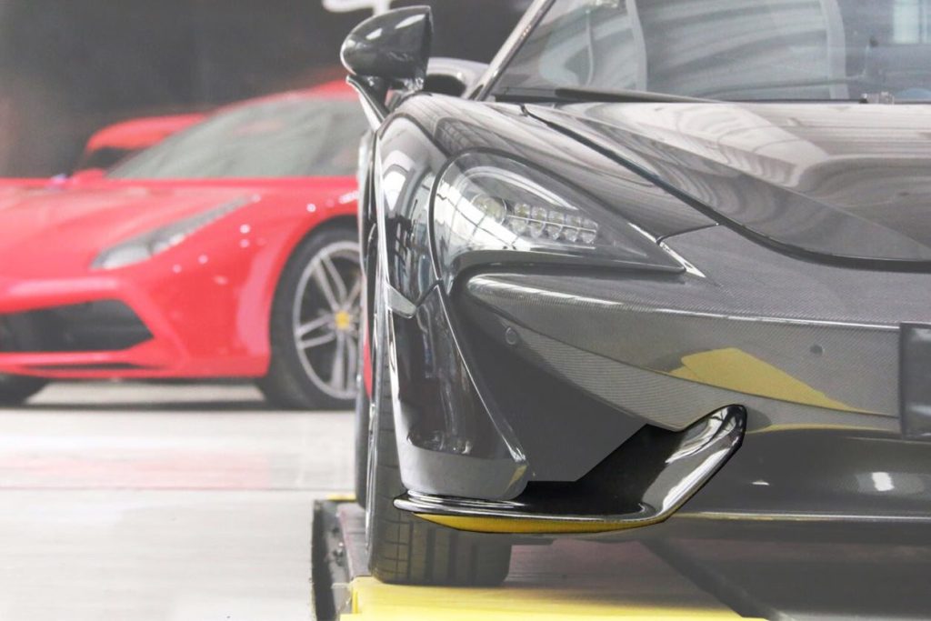 ลิ้นหน้า McLaren 570S