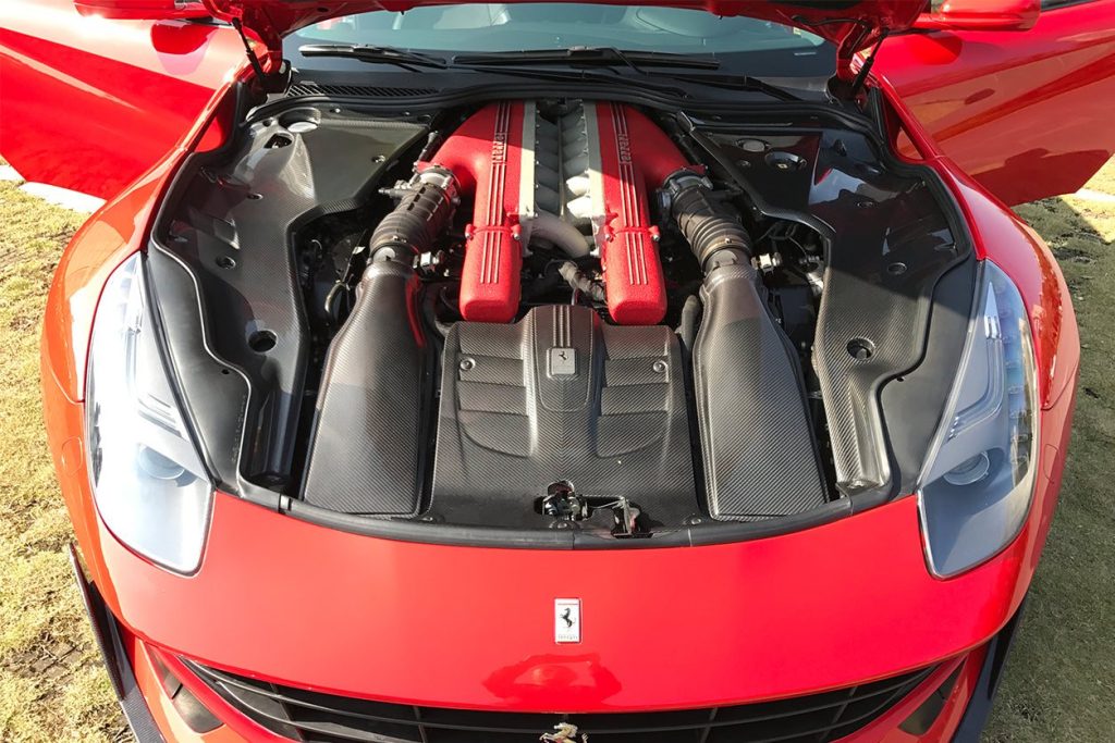 ห้องเครื่อง Autoclave Carbon Fiber Ferrari F12 Berlinetta ทรง DarwinPRO