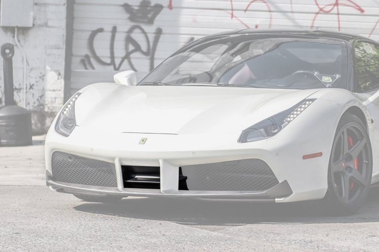 ลิ้นหน้า Dry Carbon Ferrari 488 GTB ทรง DarwinPRO