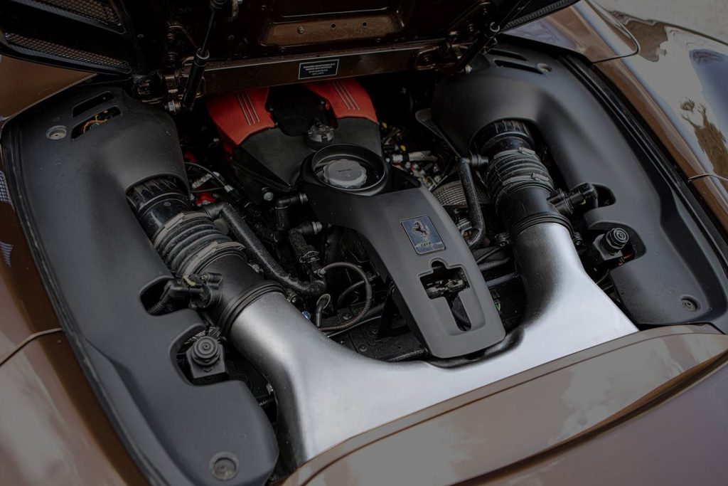 ชิ้นส่วนตกแต่ง Dry Carbon Ferrari 488 GTB ทรง DarwinPRO 2015-2023