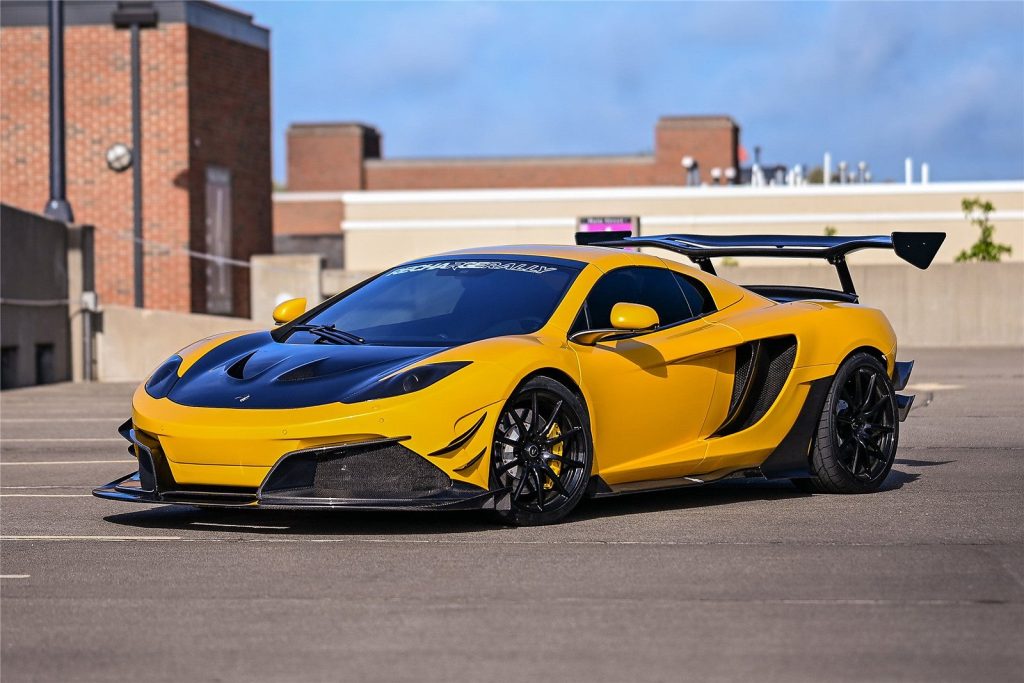 ชุดแต่ง McLaren