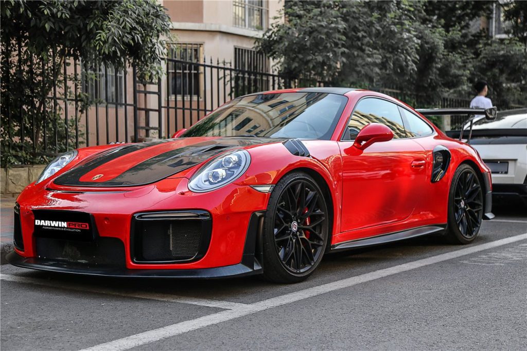 สเกิร์ตข้าง Carbon Fiber PORSCHE 911 991.2 ทรง DarwinPRO