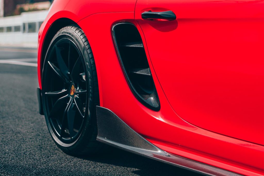 ช่องระบายอากาศ Carbon Fiber PORSCHE 718 ทรง DarwinPRO