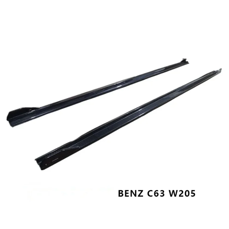 สเกิร์ตข้าง Carbon Fiber Mercedes Benz C63 W205 ทรง TAKD V1
