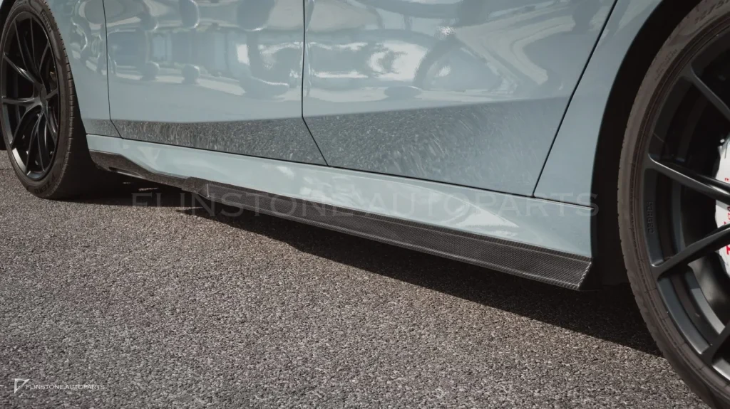 สเกิร์ตข้าง BMW 5 Series G68 ฐานล้อยาว