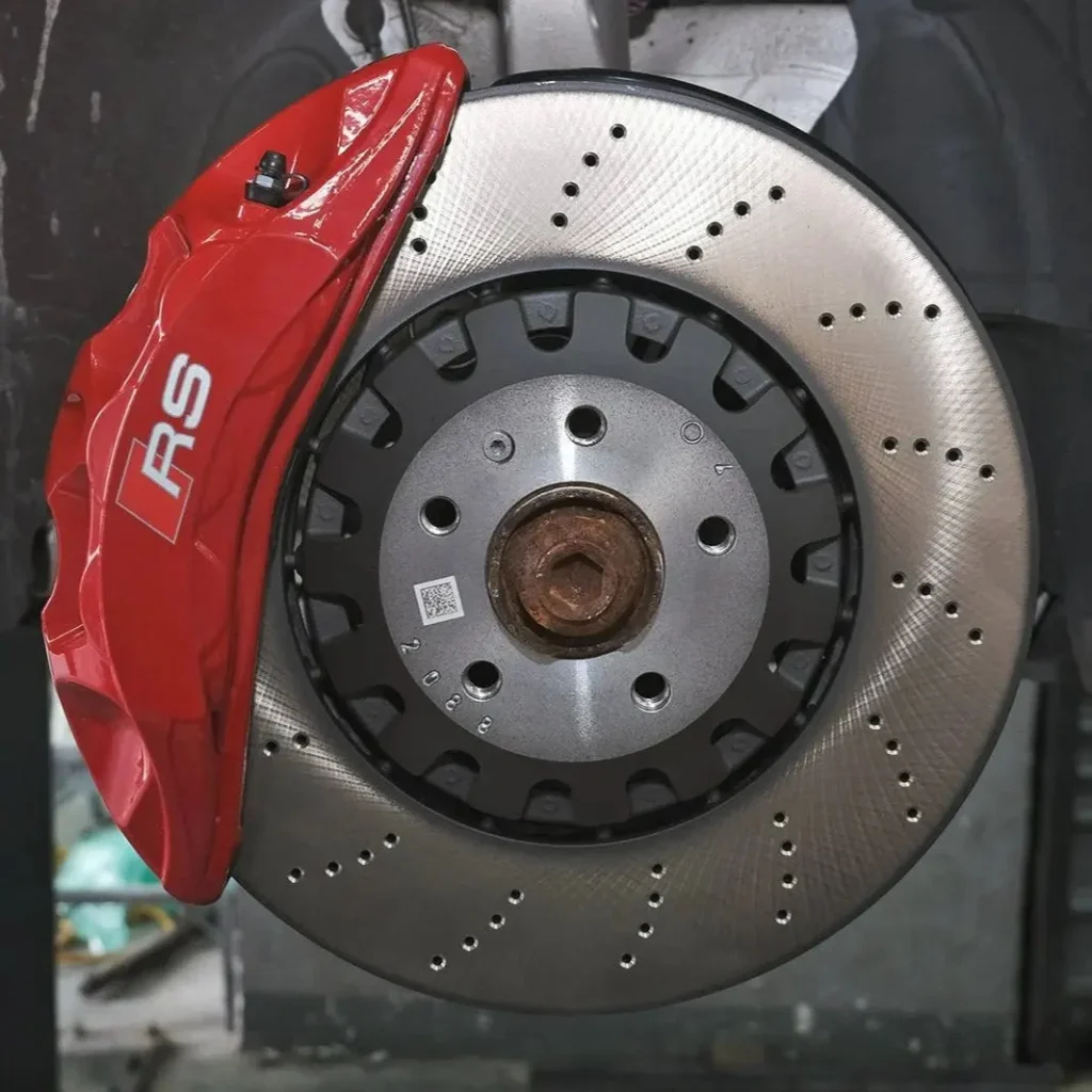 จานเบรก Audi 6 POT 375mm หน้า สำหรับ Audi A4 / S4 A5 / S5 B9