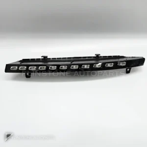 ไฟเดย์ไลท์ (DRL) พร้อมไฟเลี้ยว Audi Q7 4L ปี 2010-2015 สำหรับกันชนเดิม 11 LED OEM 4L0953041D/042D GGD