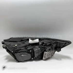 前大灯Audi A6 C8年份2019-2025升级款式为Matrix LED GGD