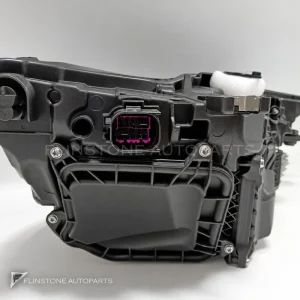前大灯Audi A6 C8年份2019-2025升级款式为Matrix LED GGD