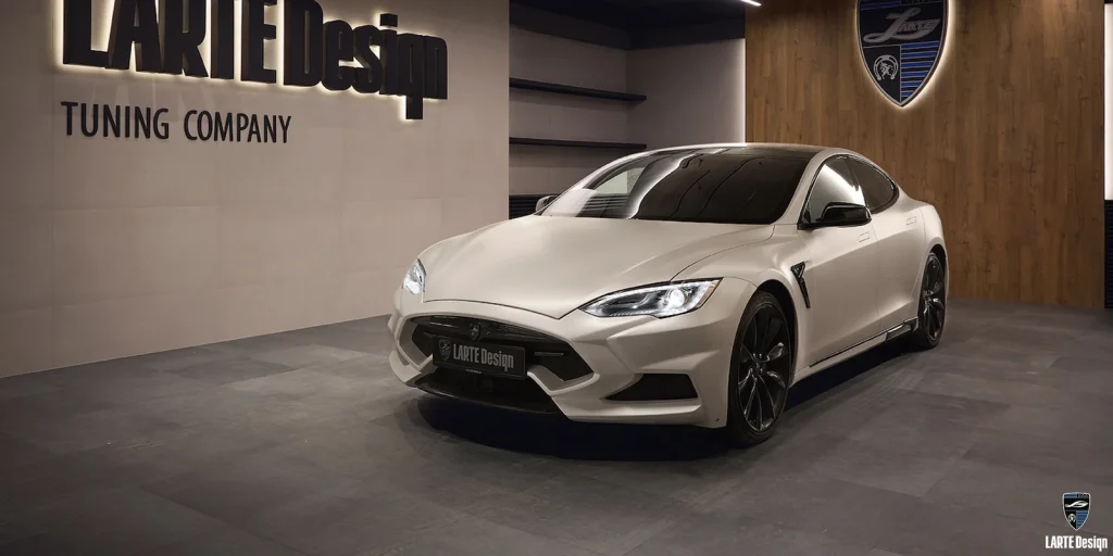 ชุดแต่ง Tesla