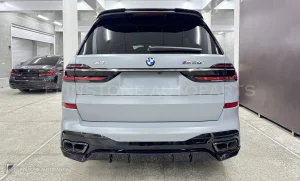 全车包围套件 BMW X7 G07 LCI 款式 Renegade Design