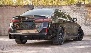 ชุดแต่งรอบคัน BMW 5 Series G60 ทรง Renegade Design