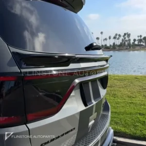 ชุดแต่งรอบคัน Dodge Durango ทรง Renegade Design