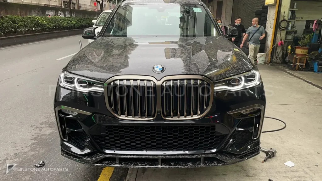 ฝากระโปรงหน้า คาร์บอน BMW X7 G07 Pre-LCI ทรง Renegade Design