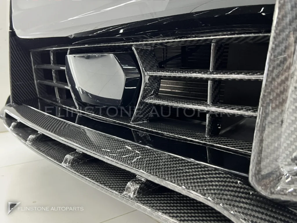 lower grille Carbon BMW XM G09 style Renegade Design
