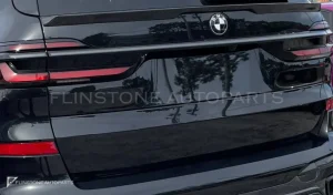 สปอยเลอร์ท้าย คาร์บอน BMW X7 G07 ทรง Renegade Design