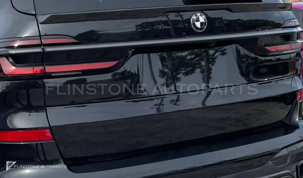 สปอยเลอร์ท้าย คาร์บอน BMW X7 G07 ทรง Renegade Design
