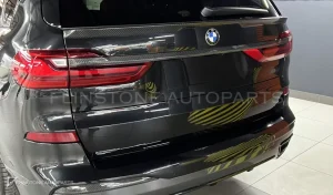 ครอบฝาท้าย คาร์บอน BMW X7 G07 ทรง Renegade Design