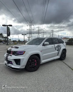 ชุดแต่งรอบคัน Jeep Grand Cherokee WK2 ทรง Renegade Design รุ่น Tyrannos V3