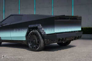 ชุดแต่งรอบคัน Tesla Cybertruck ทรง Renegade Design