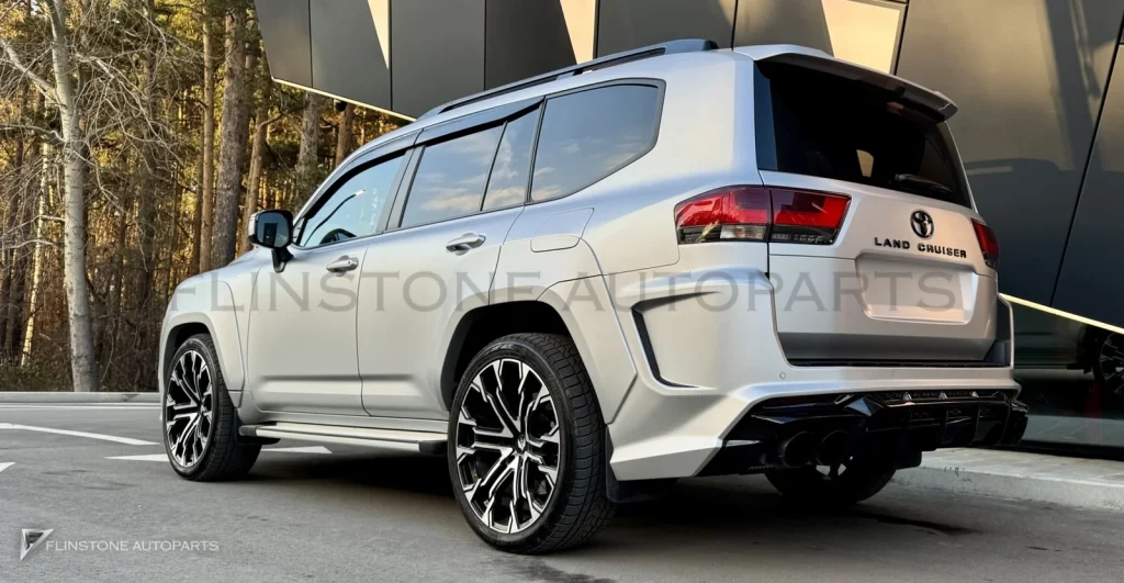 ชุดแต่งรอบคัน Toyota Land Cruiser 300 ทรง Renegade Design