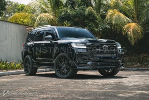 ชุดแต่งรอบคัน Toyota Land Cruiser 300 ทรง Renegade Design