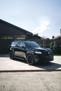 ชุดแต่งรอบคัน Toyota Land Cruiser 300 ทรง Renegade Design