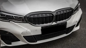 กระจังหน้าดรายคาร์บอน ทรง กระจังซี่คู่ BMW 3 Series G20 ก่อนไมเนอร์เชนจ์ SOOQOO