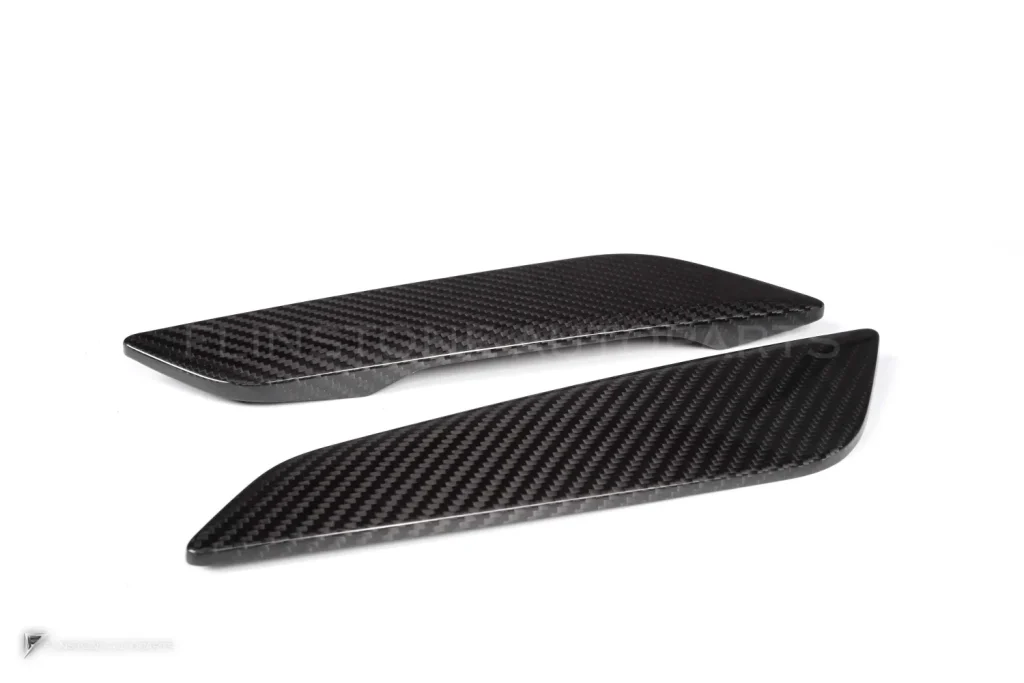 คิ้วซุ้มล้อดรายคาร์บอน ทรง OEM BMW 5 Series G30 SOOQOO