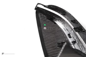 ครอบกระจกมองข้างดรายคาร์บอน ทรง OEM (พวงมาลัยซ้าย) BMW i3 G28 SOOQOO