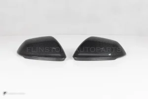 ครอบกระจกมองข้างดรายคาร์บอน ทรง OEM Lamborghini Urus SOOQOO