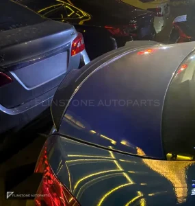 สปอยเลอร์ท้ายดรายคาร์บอน ทรง X (4 ประตู) Mercedes-Benz C-Class W206 SOOQOO