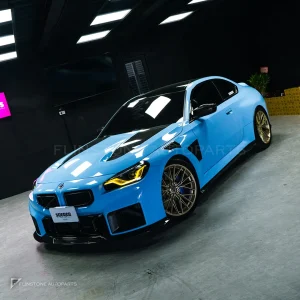 ฝากระโปรงหน้าผิวไพรเมอร์ขาว มีช่องระบาย ทรง V2 BMW M2 G87 2 Series G42 SOOQOO