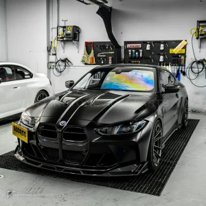 ฝากระโปรงหน้าผิวไพรเมอร์ขาว มีช่องระบาย ทรง V2 BMW M3 G80 G81 M4 G82 G83 SOOQOO