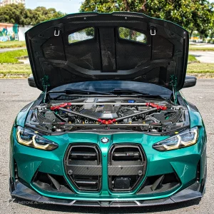 ฝากระโปรงหน้าผิวไพรเมอร์ขาว มีช่องระบาย ทรง V3 BMW M3 G80 G81 M4 G82 G83 SOOQOO