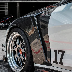 แก้มข้างดรายคาร์บอน มีช่องระบาย BMW M4 G82 G83 SOOQOO