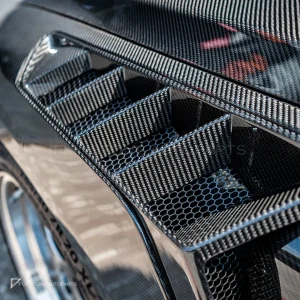 แก้มข้างดรายคาร์บอน มีช่องระบาย BMW M4 G82 G83 SOOQOO