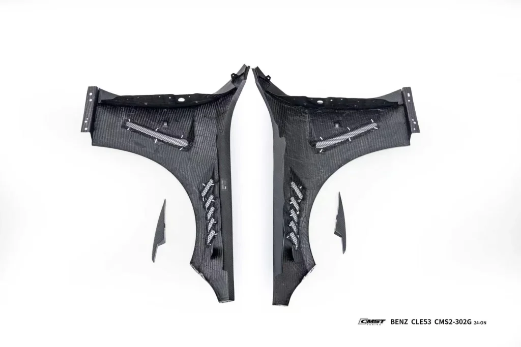 แก้มข้างหน้า Carbon Fiber Mercedes Benz CLE53 C236 ทรง CMST ปี 2024 ขึ้นไป