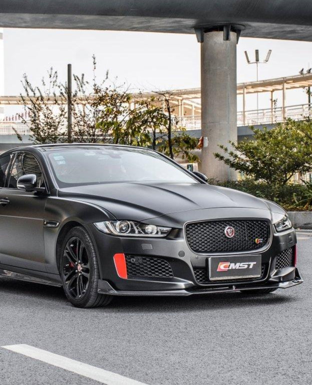 ลิ้นหน้า CMST ทรง สปลิตเตอร์ สำหรับ Jaguar XE 2017-2020