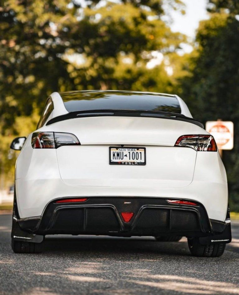 ปีก/สปอยเลอร์หลัง CMST ทรง V1 สำหรับ Tesla Model Y 2020-2025 (แบบที่ 2)