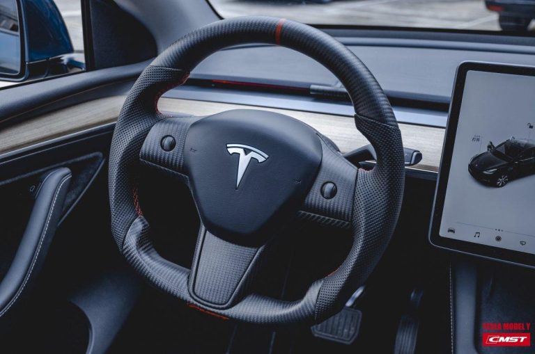 พวงมาลัย CMST สำหรับ Tesla Model 3