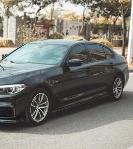 สเกิร์ตข้าง CMST สำหรับ BMW 5 Series G30 2017-ON
