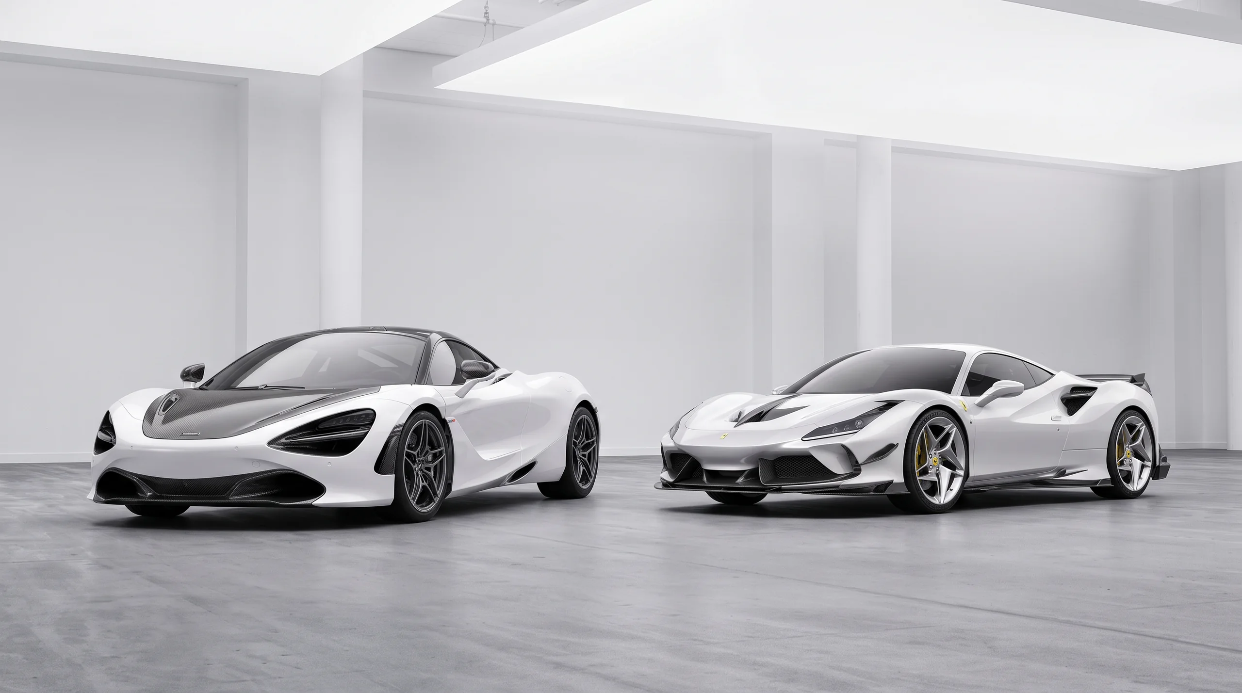 McLaren 720S and Ferrari F8 fitted with PAKTECHZ carbon fibre kits