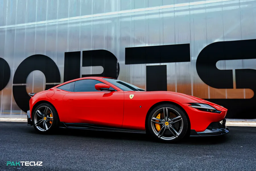 PAKTECHZ carbon fiber builds — Ferrari Roma
